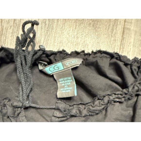 CG Sport Black XL Embroidered Peasant Top & Smocked lace Hem Peplum Whimsigoth - Picture 3 of 9